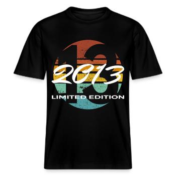 13. Geburtstag 2013 Jungen und Mädchen Geschenk -  RELAXED FIT Unisex Organic T-Shirt - Schwarz - Vorne - Alina (178cm) & Michal (187cm)