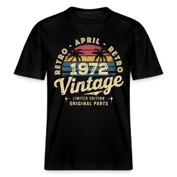 Avril 1972 – April 1972 -  RELAXED FIT Unisex Organic T-Shirt - Schwarz - Vorne - Alina (178cm) & Michal (187cm)