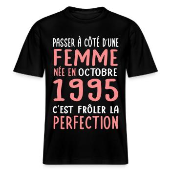Anniversaire 30 ans - Née en Octobre 1995 -  T-shirt unisexe RELAXED FIT en coton bio - noir - Devant - Alina (178cm) & Michal (187cm)