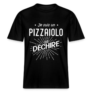 je suis un pizzaiolo qui déchire humour pizzaiolo -  T-shirt unisexe RELAXED FIT en coton bio - noir - Devant - Alina (178cm) & Michal (187cm)