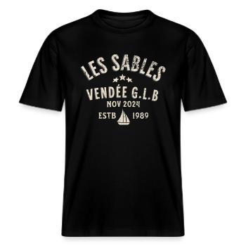 Les Sables Vendée GLB 2024 -  T-shirt unisexe RELAXED FIT en coton bio - noir - Devant - Alina (178cm) & Michal (187cm)