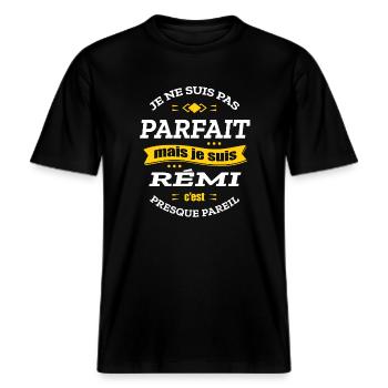 RÉMI PARFAIT - PRENOM RÉMI -  T-shirt unisexe RELAXED FIT en coton bio - noir - Devant - Alina (178cm) & Michal (187cm)