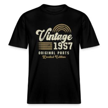 Millésime 1957 Anniversaire Rétro -  T-shirt unisexe RELAXED FIT en coton bio - noir - Devant - Alina (178cm) & Michal (187cm)