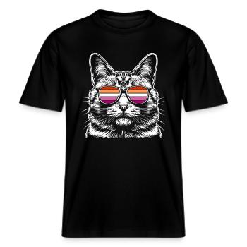 Coole Katze mit Brille und lesbischer Retro-Look -  RELAXED FIT Unisex Organic T-Shirt - Schwarz - Vorne - Alina (178cm) & Michal (187cm)