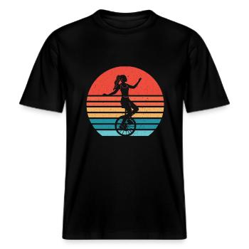 Einrad -  RELAXED FIT Unisex Organic T-Shirt - Schwarz - Vorne - Alina (178cm) & Michal (187cm)