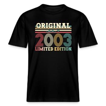 21.Geburtstag Legende 2003 Jahrgang 2003 -  RELAXED FIT Unisex Organic T-Shirt - Schwarz - Vorne - Alina (178cm) & Michal (187cm)