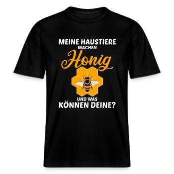 Meine Haustiere machen Honig Imker Bienenzüchter -  RELAXED FIT Unisex Organic T-Shirt - Schwarz - Vorne - Alina (178cm) & Michal (187cm)