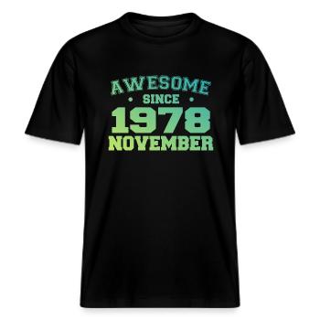 Jahrgang November 1978 Geburtstagsgeschenk November 1978 -  RELAXED FIT Unisex Organic T-Shirt - Schwarz - Vorne - Alina (178cm) & Michal (187cm)