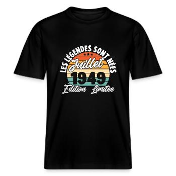 Cadeau Les légendes sont nées en juillet 1949 -  T-shirt unisexe RELAXED FIT en coton bio - noir - Devant - Alina (178cm) & Michal (187cm)