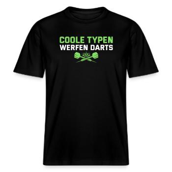 Dartspieler Coole Typen werfen Darts -  RELAXED FIT Unisex Organic T-Shirt - Schwarz - Vorne - Alina (178cm) & Michal (187cm)