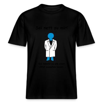 Arzt Laborant könnte es wie Unfall aussehen lassen -  RELAXED FIT Unisex Organic T-Shirt - Schwarz - Vorne - Alina (178cm) & Michal (187cm)