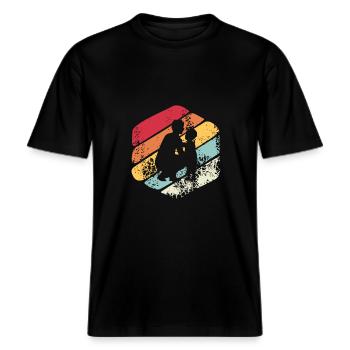 Papa Vintage-Geschenk -  RELAXED FIT Unisex Organic T-Shirt - Schwarz - Vorne - Alina (178cm) & Michal (187cm)