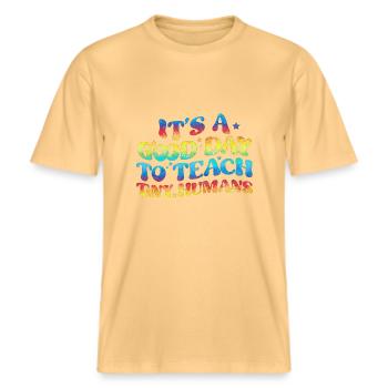 Lehramt Grundschule Lehramt Lehramt -  RELAXED FIT Unisex Organic T-Shirt - Hellgelb - Vorne - Alina (178cm) & Michal (187cm)