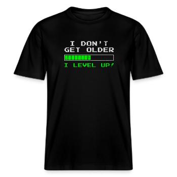 Gamer-gamers fødselsdag -  Økologisk unisex T-shirt RELAXED FIT - sort - Foran - Alina (178cm) & Michal (187cm)