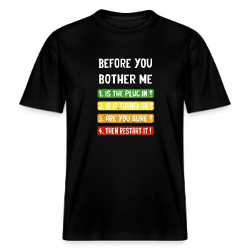 Computer Checklist -  RELAXED FIT Unisex Organic T-Shirt - black - Front - Alina (178cm) & Michal (187cm)