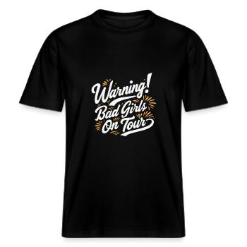 Girls on Tour Attention Women on Tour -  RELAXED FIT Unisex Organic T-Shirt - black - Front - Alina (178cm) & Michal (187cm)