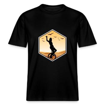 unicycle unicycle artist unicycle unicycle queen -  RELAXED FIT Unisex Organic T-Shirt - black - Front - Alina (178cm) & Michal (187cm)