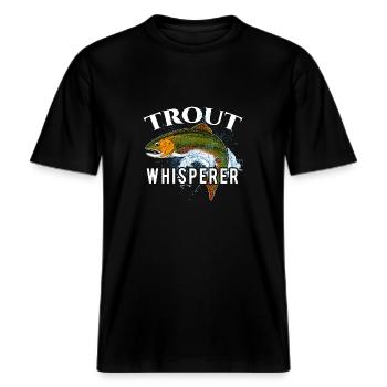 Trout Whisperer Forelle Fischer Angler Fliegenfi -  RELAXED FIT Unisex Organic T-Shirt - Schwarz - Vorne - Alina (178cm) & Michal (187cm)