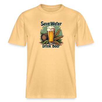 ÉCONOMISER L’EAU BOIRE BIÈRE - BIÈRE FÛT HOUBLON ET MALT -  T-shirt unisexe RELAXED FIT en coton bio - jaune délavé - Devant - Alina (178cm) & Michal (187cm)