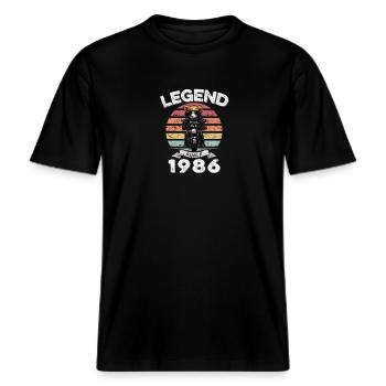 1986 Geburtstag Legend since sunset Teddy -  RELAXED FIT Unisex Organic T-Shirt - Schwarz - Vorne - Alina (178cm) & Michal (187cm)