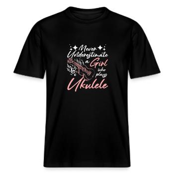 Never underestimate a girl who plays ukulele -  RELAXED FIT Unisex Organic T-Shirt - black - Front - Alina (178cm) & Michal (187cm)