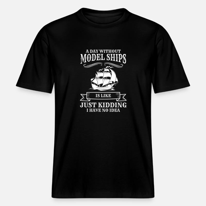Ship Captain Model Builder - RELAXED FIT Unisex Organic T-Shirt - black