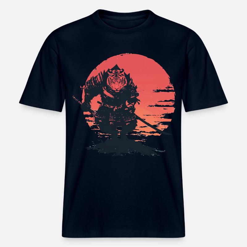 Tiger Samurai au Coucher du Soleil -  T-shirt unisexe RELAXED FIT en coton bio - marine