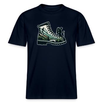 Chaussure randonnée Montagne Trekkeur Randonneur -  T-shirt unisexe RELAXED FIT en coton bio - marine - Devant - Alina (178cm) & Michal (187cm)
