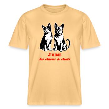 je taime chien & chat 2026 les amoureux -  T-shirt unisexe RELAXED FIT en coton bio - jaune délavé - Devant - Alina (178cm) & Michal (187cm)