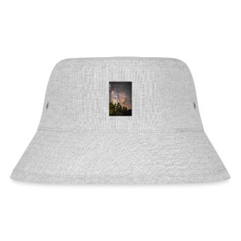 Milchstraßen-Galaxie zwischen den Bäumen - Stanley/Stella recycelter Bucket Hat - Grau meliert - Vorne