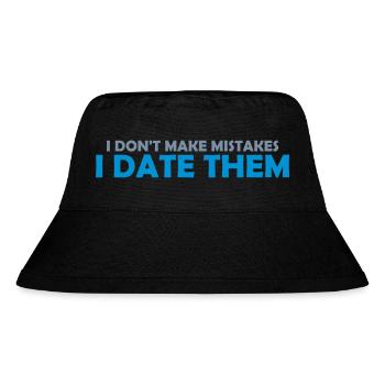 Date Mistakes Zitat Logo - Stanley/Stella recycelter Bucket Hat - Schwarz - Vorne