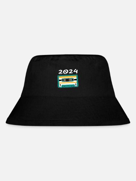 Kassette 2024 Jahrgang Jubiläum 2024 - Stanley/Stella recycelter Bucket Hat - Schwarz