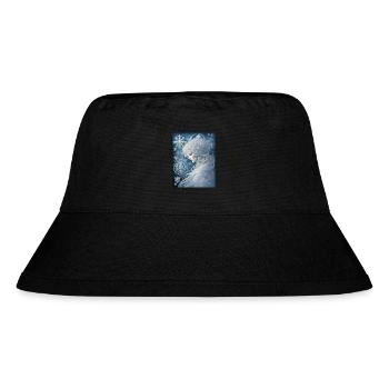 Die fünftjüngste Tochter des Winters heißt Dream - Stanley/Stella recycelter Bucket Hat - Schwarz - Vorne