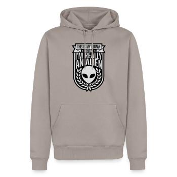 human costume alien Zitat - Männer Premium Bio Hoodie - Taupe - Vorne - Nico (187cm)