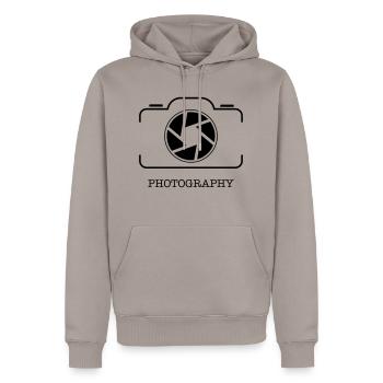 Photography - Männer Premium Bio Hoodie - Taupe - Vorne - Nico (187cm)