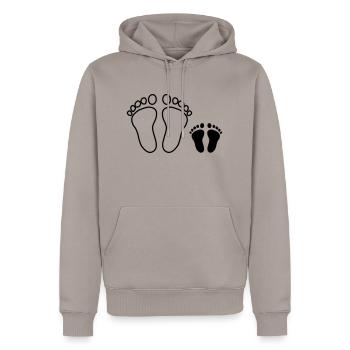 Familien Fußabdruck - Männer Premium Bio Hoodie - Taupe - Vorne - Nico (187cm)