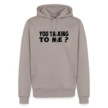Badass Slogan Humor Zitat - Männer Premium Bio Hoodie - Taupe - Vorne - Nico (187cm)