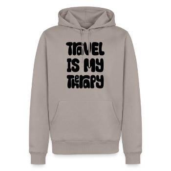 Travel Is My Therapy - Männer Premium Bio Hoodie - Taupe - Vorne - Nico (187cm)