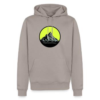 Mountains - Männer Premium Bio Hoodie - Taupe - Vorne - Nico (187cm)