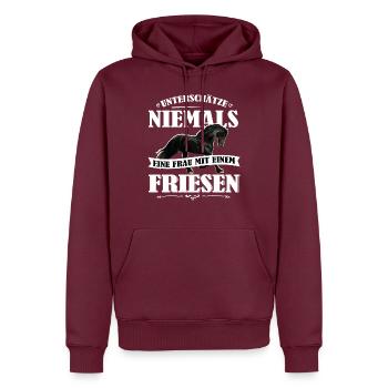 UN Friesen - Männer Premium Bio Hoodie - Burgunderrot - Vorne - Nico (187cm)