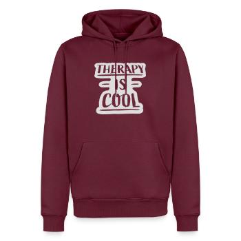 therapy is cool Zitat - Männer Premium Bio Hoodie - Burgunderrot - Vorne - Nico (187cm)