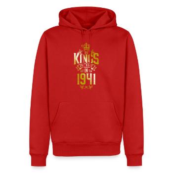 kings are born 1941 - Men’s Premium Organic Hoodie - red - Front - Nico (187cm)