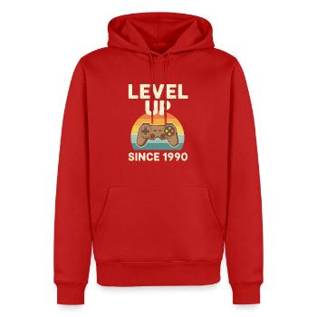 Level Up Since 1990 – Retro Gamer Shirt - Männer Premium Bio Hoodie - Rot - Vorne - Nico (187cm)