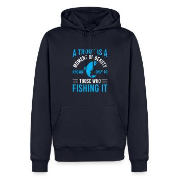 A trout is a moment of beauty - Männer Premium Bio Hoodie - Navy - Vorne - Nico (187cm)