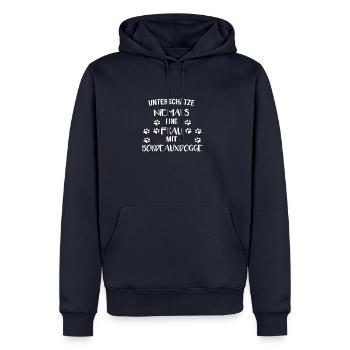 unterschaetze niemals eine frau mit bordeauxdogge - Männer Premium Bio Hoodie - Navy - Vorne - Nico (187cm)