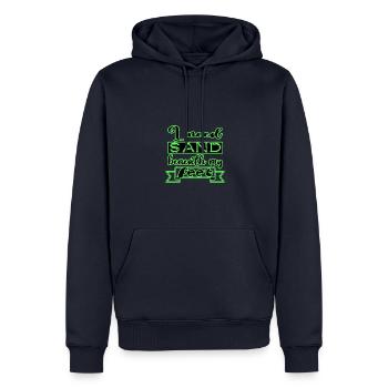 i need sand beneath my feet grün Strand Volleyball - Männer Premium Bio Hoodie - Navy - Vorne - Nico (187cm)