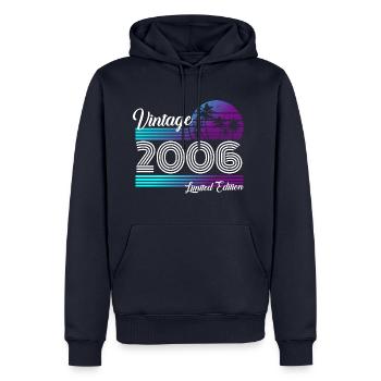Vintage 2006 Retro Vintage 2006 Birthday - Men’s Premium Organic Hoodie - navy - Front - Nico (187cm)