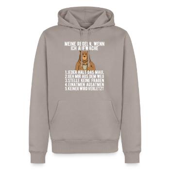 Meine Regeln wenn ich aufwache - Männer Premium Bio Hoodie - Taupe - Vorne - Nico (187cm)
