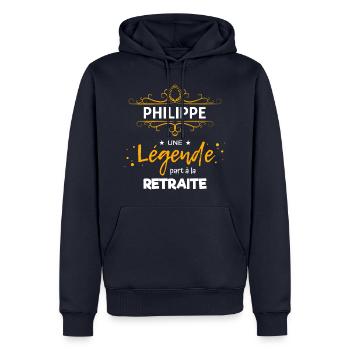 La Légende Prend sa Retraite Philippe - Humour H - Sweat à capuche Premium bio Homme - bleu marine - Devant - Nico (187cm)