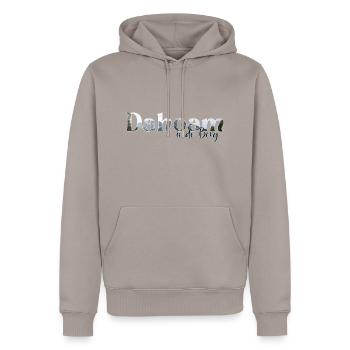 Dahoam in de Berg - Männer Premium Bio Hoodie - Taupe - Vorne - Nico (187cm)